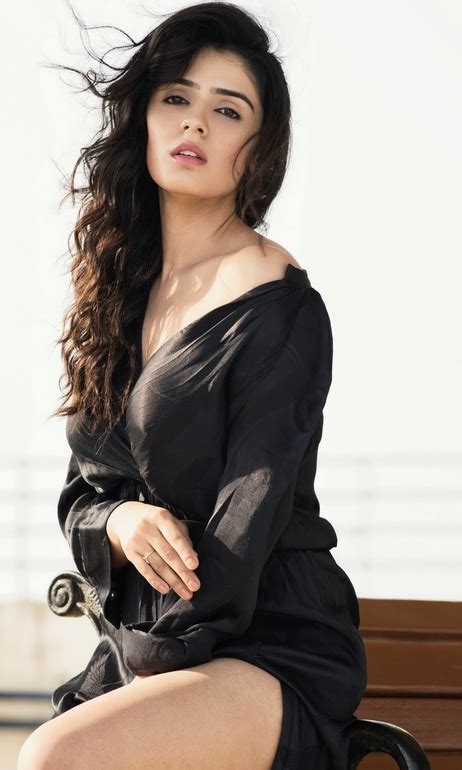 Sidhika Sharma Hot Pics Photos Images