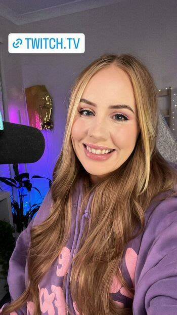 Nalopia Nude OnlyFans The Fappening Plus