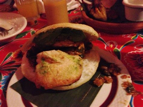 Caracas Arepa Bar - The Dishelin Guide