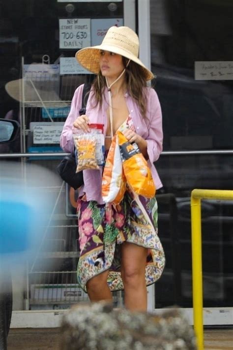 Jessica Alba Bikini Hawaii Beach Hot Celebs Home