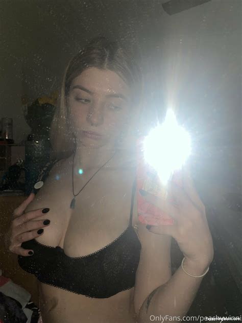 Fairiwinni Nude OnlyFans Leaks Fappening FappeningBook