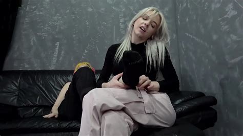 Free Dirty Feet Licking Porn Videos XHamster