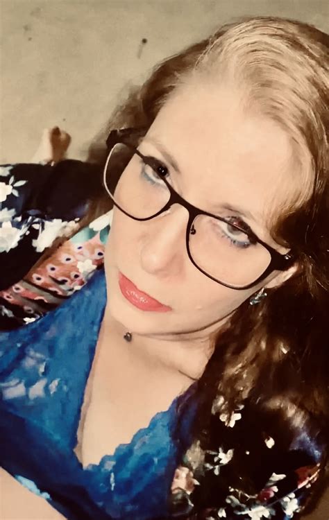 Milf In Glasses Is On Her Knees Sucking Dick