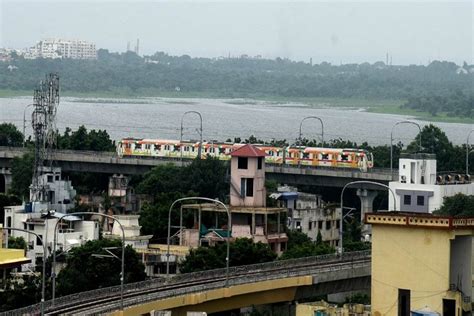 Maha Metro Can Operate Train Services 80 Kmph From Day One On Aqua