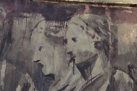 Borondo Un portail imaginaire à Boulogne sur Mer France