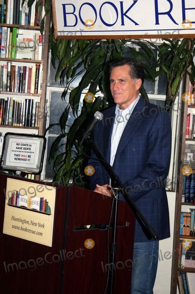 Pictures From Mitt Romney Book Signing Huntington Long Island