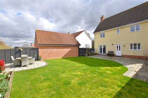 Dragonfly Drift Stanway Colchester 4 Bed Detached House For Sale