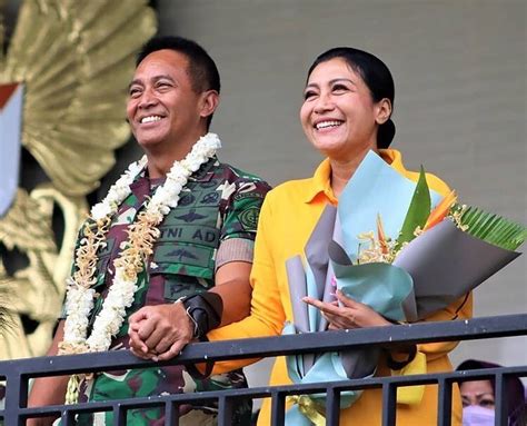 Panglima Tni Tinjau Pelaksanaan Vaksinasi Kodam Xviii Kasuari Pastikan