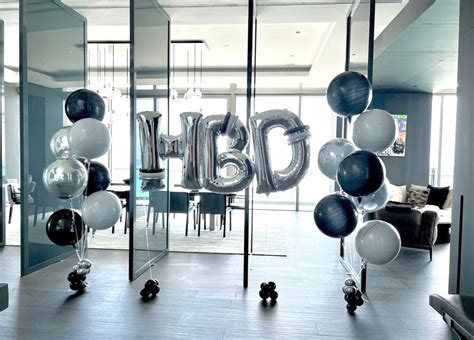 luxury hbd decor boom balloons
