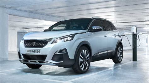 Peugeot 3008 GT Hybrid4 (2020) kostet über 50.000 Euro