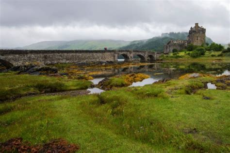 Eilean Donan Castle: history, facts and how to visit - Countryfile.com