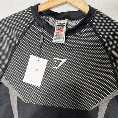Gymshark Onyx v5 Seamless T-Shirt Black/Light Grey Size L | eBay