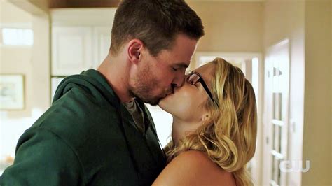 Arrow Season 4 Trailer Olicity Oliver And Felicity Photo 38832346 Fanpop