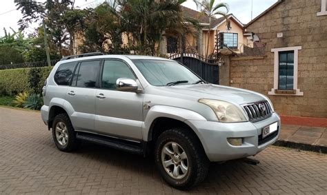 TOYOTA LAND CRUISER PRADO 120 | Karen