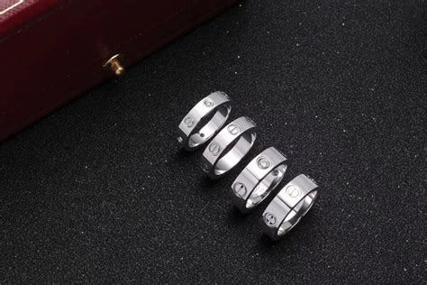 Cartier Love Ring Thin And Thick Diamonds And No Diamond In White Rose