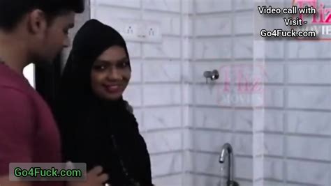 Muslim Hot Nokrani Ki Kitchen Mein Chudai Kari Malikn Ne