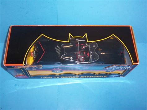 Hot Wheels Rc Tv Series Batmobile Remote Control Batman Car Never Opened