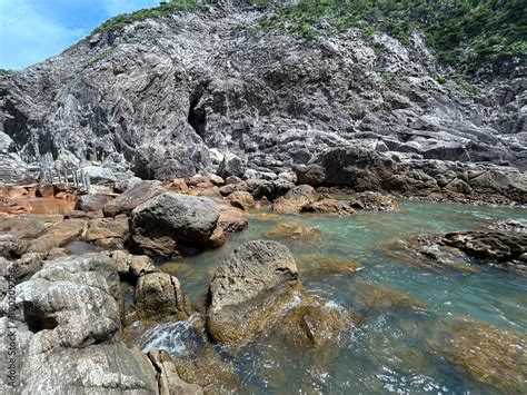 Shikinejima In Tokyo Is A Wild Hot Spring Paradise Jinata Onsen Is A Free Mixed Bathing Open