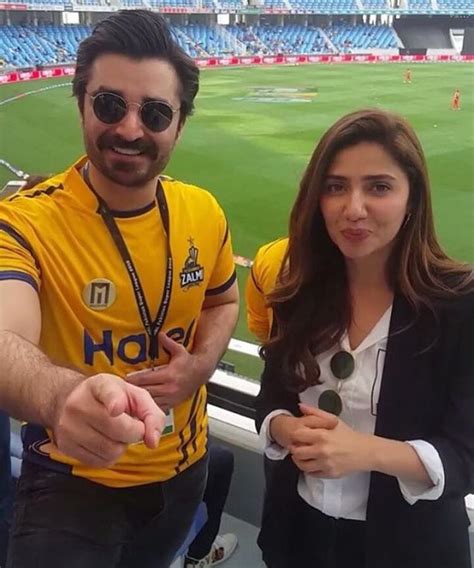 hamza ali abbasi mahira khan  dubai  support peshawar zalmi