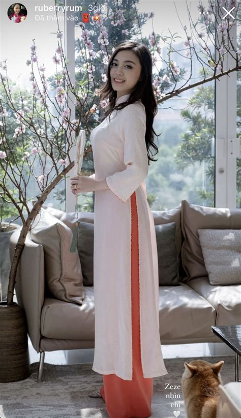 Cập nhật chiều 30 Tết đặc biệt Nhà Decao Lâm Minh thong thả xuống phố hội hot girl bước vào