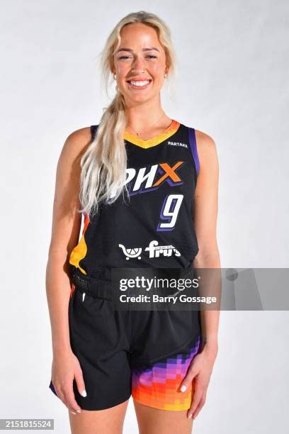 64,197 Portrait Of Wnba Stock Photos, High-Res Pictures, and Images ...