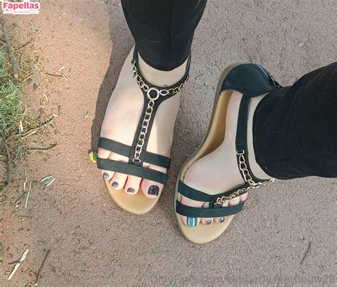 Kimberly Aka Kimberly Feetfieuw23 Nude Leaks OnlyFans Fapellas