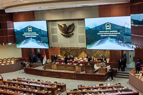 Dpr Paparkan Kinerja Masa Persidangan Iii Tahun Sidang