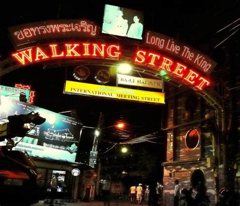 Walking Street - Trazy, Your Travel Shop for Asia