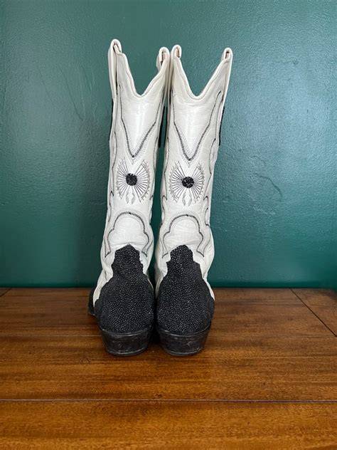 Vintage Corral Stingray Cowboy Boots Womens Gem