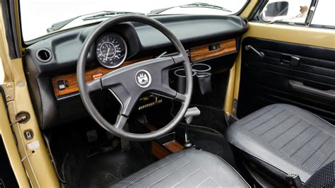 1974 Volkswagen Super Beetle Convertible | F57 | Seattle 2015