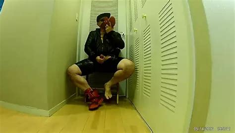 Stages Of Naked With Red Sneakers 4 Pics XHamster