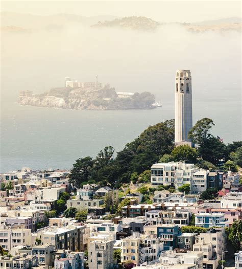 A city guide to San Francisco, California, by Safara