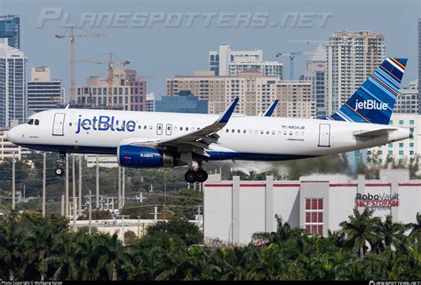 N804JB JetBlue Airways Airbus A320 232 WL Photo By Wolfgang Kaiser