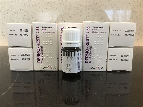 DERMOREST / ДЕРМО РЕСТ лак срещу ГЪБИЧКИ по ноктите - Verrutol.com