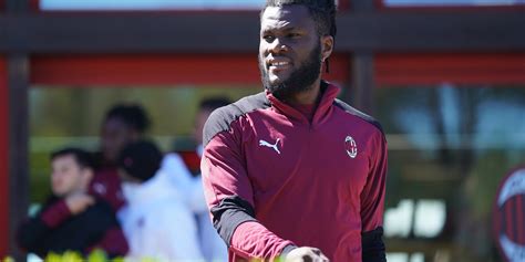 Milan ora l obiettivo è blindare Kessie