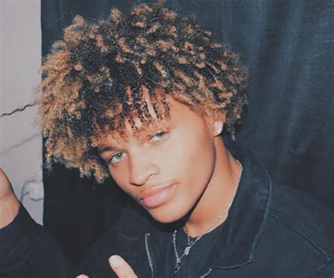 LaBeau – Bio, Age & Family Life