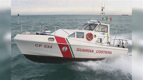 Imperia Guardia Costiera Soccorre Comandante Nave Mercantile Colto Da