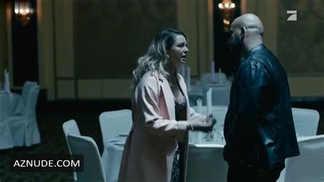 Blocks Nude Scenes Aznude