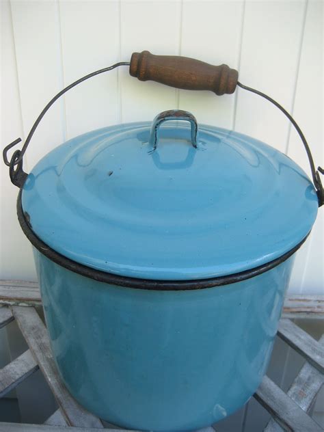 52 Flea Blue Enamelware