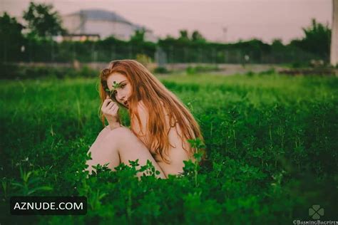 LILITH JENOVAX Nude AZNude