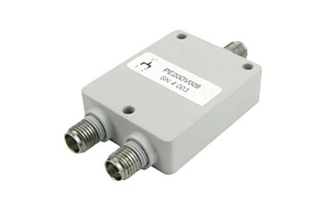 2 Way Sma Power Divider From 800 Mhz To 24 Ghz Rated At 20 Watts