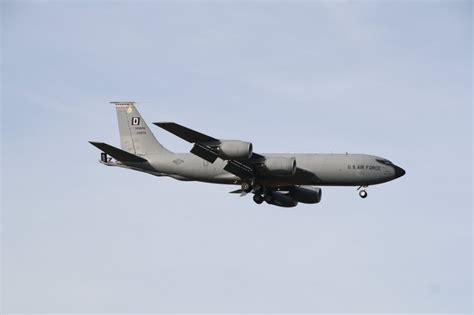 Boeing KC-135R Stratotanker - AF 63-8879 - United States Air Force im ...
