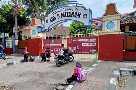 Disdik Dan Bpbd Mataram Kerja Sama Mitigasi Bencana Di Sekolah Antara