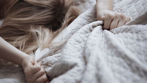 Spritzen Von Stephanie Haerdle Was Beim Sex Im Inneren Der Frau Passiert Der Spiegel