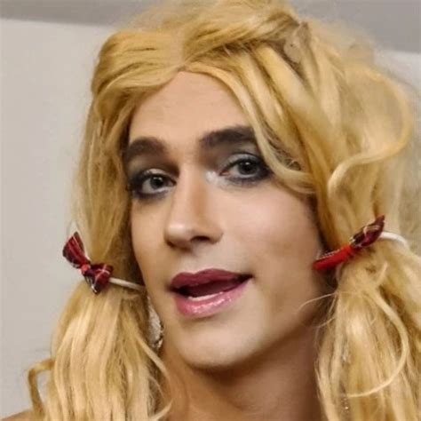 Trixy Playing Her Dildo Shemale European Amateur Porn Feat Trixy Sissy Babe By FapHouse XHamster