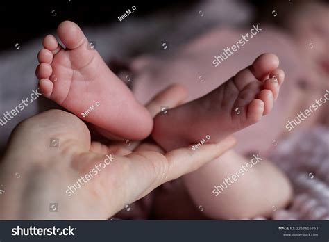 Naked Mother And Daughter Over Royalty Free Licensable Stock Photos Shutterstock