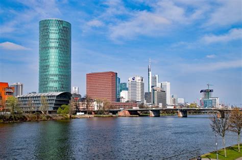 Frankfurt Ta G Rmeniz Gereken Yerler Ve Frankfurt M Zeleri