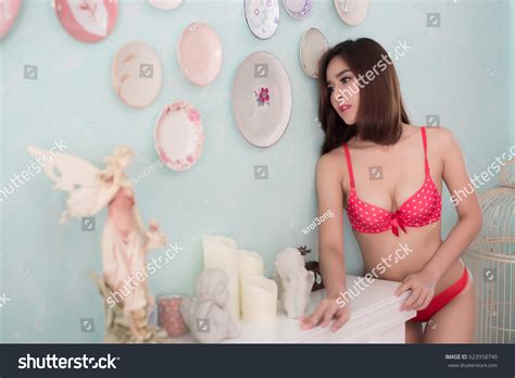 Sexy Beautiful Asian Woman Red Lingerie Stock Photo 623958740 Shutterstock