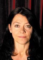 Naked Joke Devynck In Het Goddelijke Monster