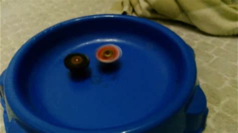 бейблейд битва ( 5 часть) роктовор vs сатумб - YouTube